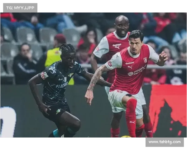 如何深入剖析2025赛季裁判评议中的错误裁决及其影响因素